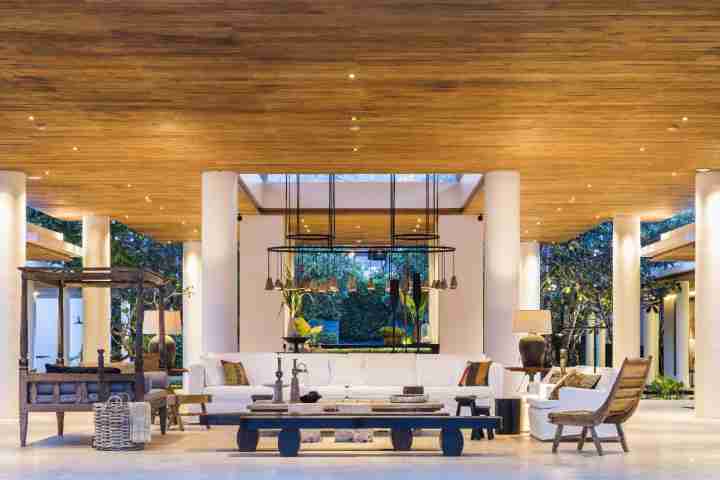 Luxury balinese open plan living area and bar at Uluwatu estate