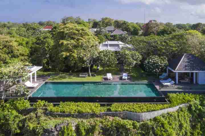 Relax in privacy at Uluwatu estate, featuring large infinity pool