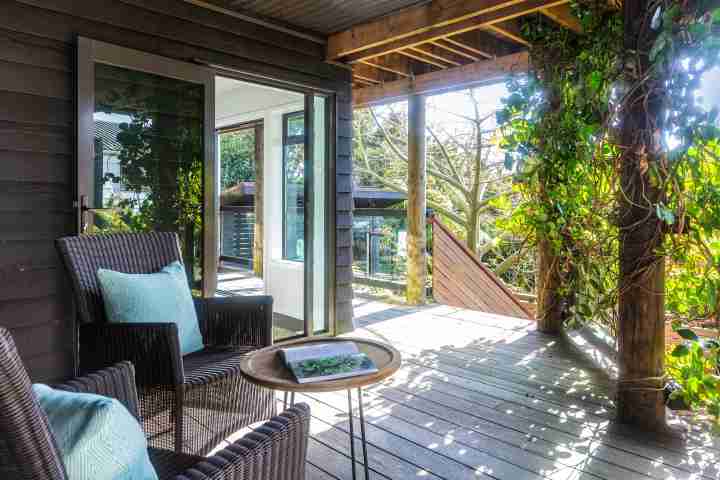 Taonga Covered Deck Reading Area
