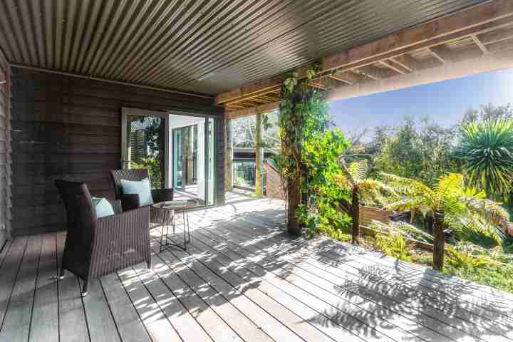 Taonga Covered Deck 