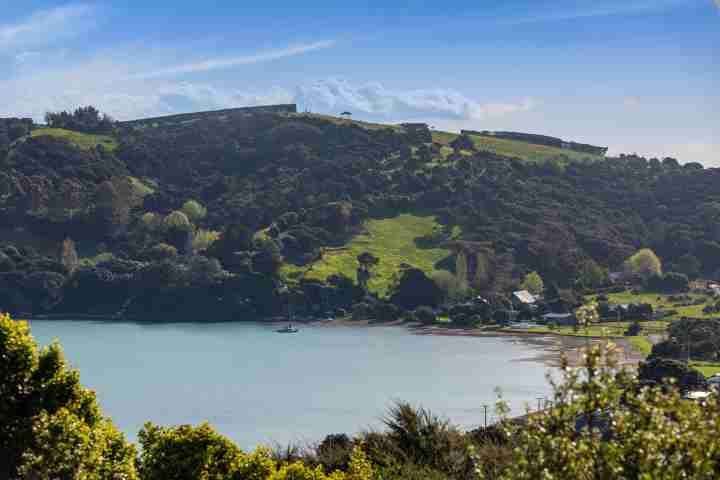 Taonga views of the ocean 2