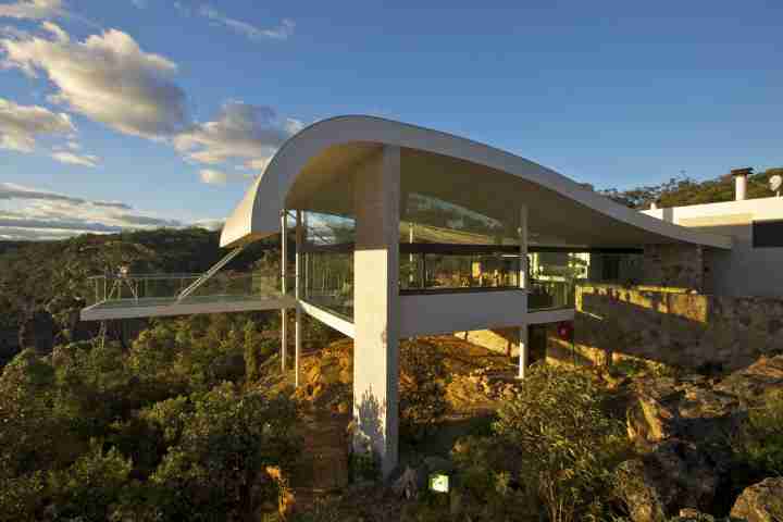 The Iconic Seidler House, private contemporary luxury holiday accommodation in Australia Southern Highlands
