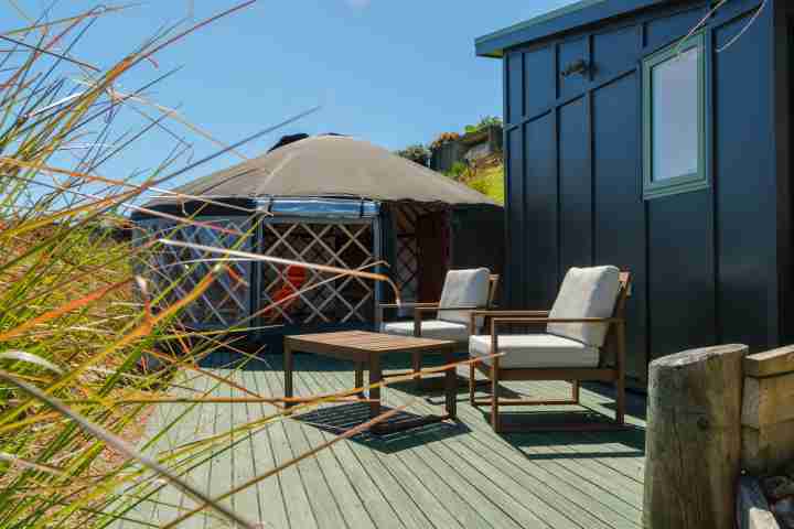 Awaawa Yurts Papa Yurt Exterior