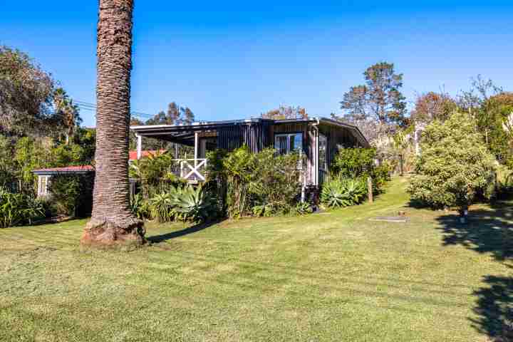 Drop Anchor at Enclosure Bay Lawn 4 v2
