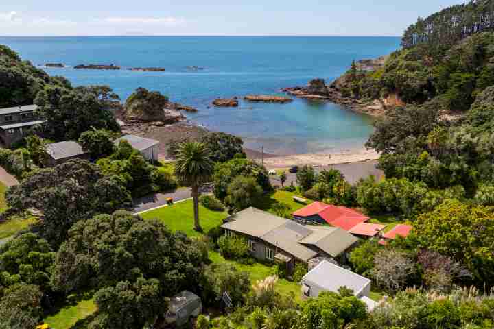 Drop Anchor at Enclosure Bay Overhead View