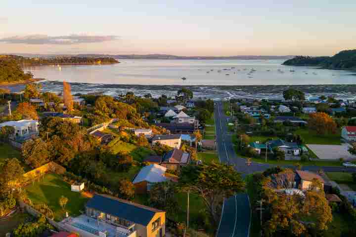 Moa Cottage From Above 4