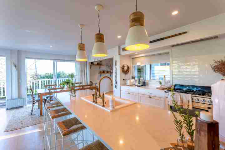 Oriwa Villa by Waiheke Unlimited Breakfast Bar 2